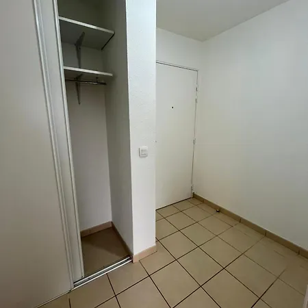 Studio Confortable - Terrasse - Parking - Foret Domaniale De Saint-germain - 2 Pers Apartament